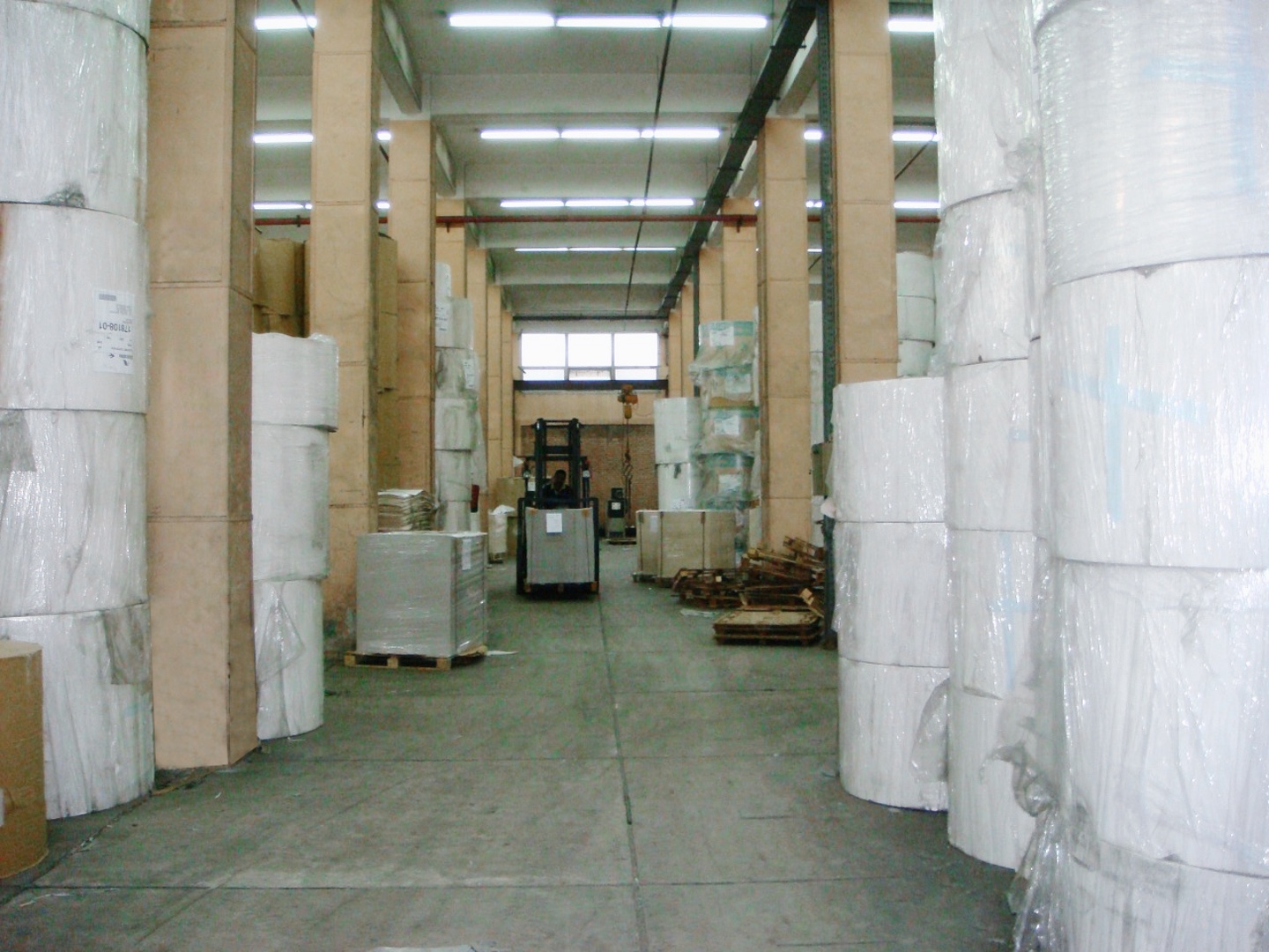Falcon Stores
